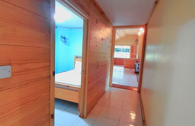 Pinard's Mountain Resort - Cottage 10 - Photo 4