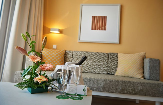 Protur Vista Badía Aparthotel - Photo 20