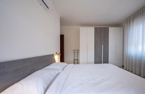 Three bedroom apartment - Lake view - Larihome A57 - Foto 18