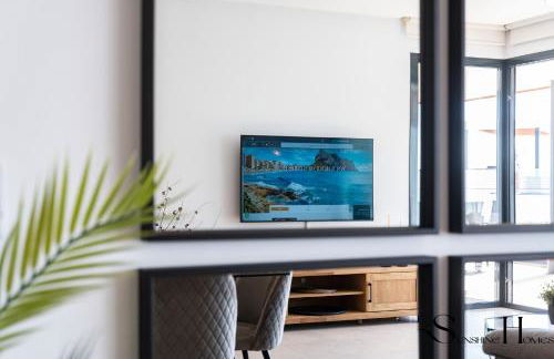 Luxury Beach Escape with Pools, Gym & Sauna - Foto 54