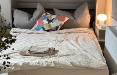 Modern Cozy Studio Apartment & Terrace - Photo 1