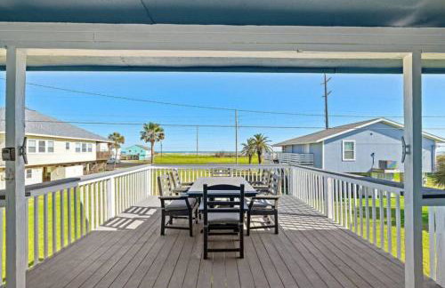 Beach Home with Cowboy Pool, Big Deck and Ocean View - Photo 29