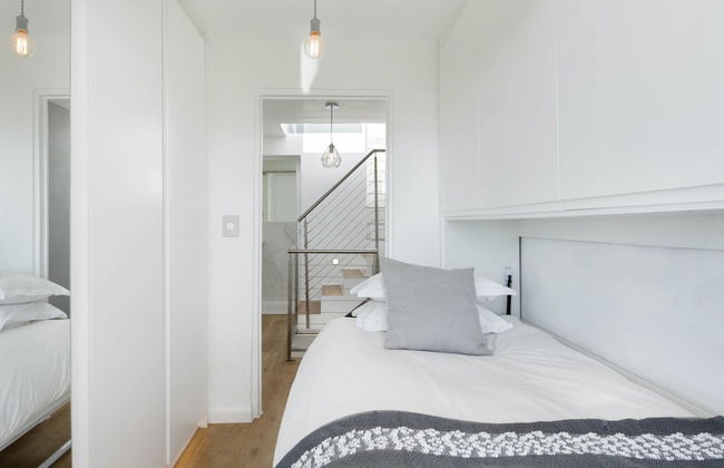 Modern, Chic Penthouse With Mountain, City Sea Views - Foto 2