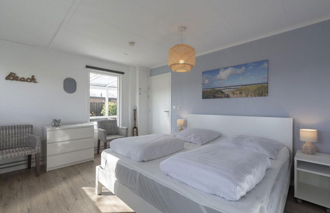 Modern Holiday Home With Large Garden - Foto 5