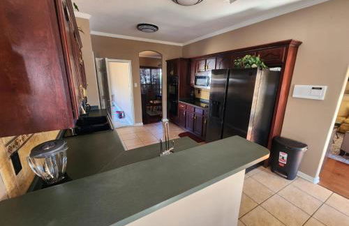 Luxurious 11 Large beds with Jetted Tub 3000 Sq ft - Foto 49