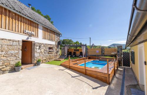 Old house Rustica with pool, jacuzzi and tavern - Valincic - Foto 7