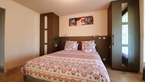 Maison charmeur avec jardin à Puy-l'Évêque et piscine partagée - Foto 5