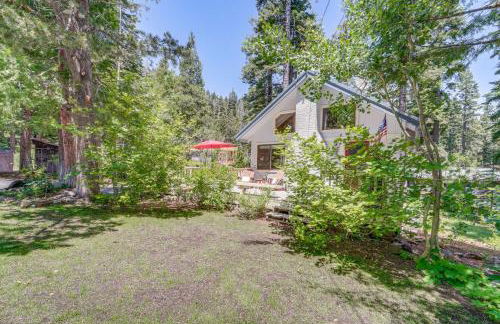 Less Than 2 Blocks to Lake Tahoe Family Home Near Skiing - Foto 24