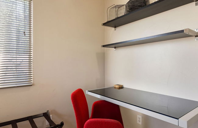 The Palms- Pool Jacuzzi and Pet Friendly - Photo 38