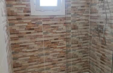 Apartamento loft, jardín y piscina privada - Foto 18