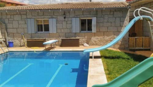 Acogedora casita loft de piedra con piscina compartida - Foto 1
