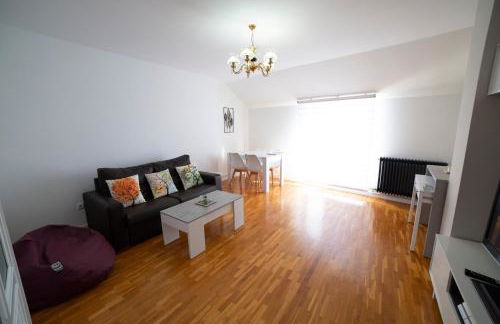 Ático en la plaza de Toro con garaje - Foto 5