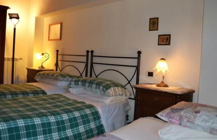 Ala di Maniero in Agriturismo Valdrago in Toscana, nel Verde Mugello sulle Colline di Firenze Autodromo Mugello Circuit - Foto 59