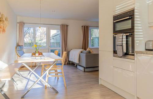 Modern 2 BD w/ Garden in the Heart of Tetbury! - Foto 14