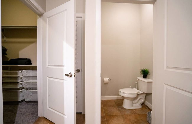 Elegance & Elevation: Mile High Condo in Highland - Foto 14