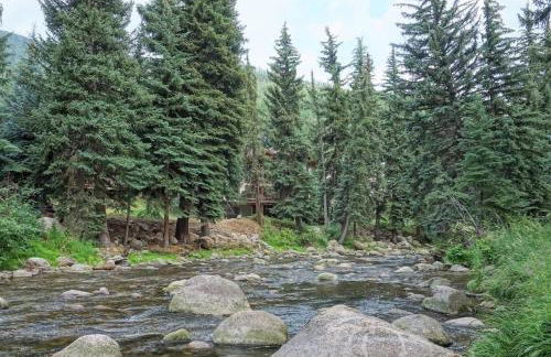 Outdoor Private Hot Tub, In Home Movie Theater, Luxurious Creekside Home - Photo 53