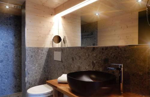 Werder Chalet -- GROßES SONNENDECK -- Strand 150m I Sauna I eKamin I bis 8 Pers I Meerblick I by "Meyers am Meer" - Foto 26