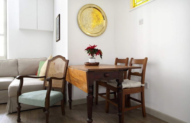 Quiet Ground Floor Mews Flat and Parking - Foto 17