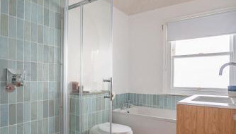 Back Lane Cottage Cornwall - Photo 2, Shower