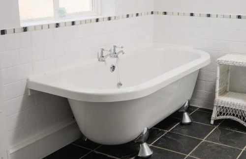 Beautiful Cottage in Picturesque Cotswolds Village - Foto 26