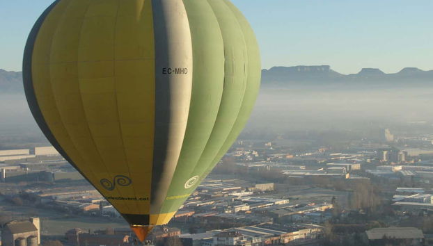Tour in mongolfiera su Manresa