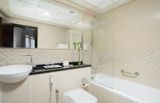 Citadines Metro Central Dubai - Photo 60