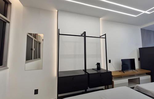 Pé na Sapucaí! Apto Completo, Decorado e Metrô na Porta - Foto 24