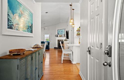 Steps Away-Game Room-Comm Pool-Golf Cart Deals - Foto 6