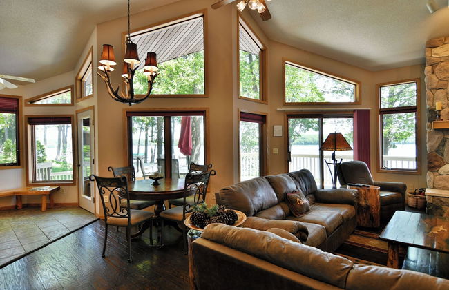 Cheif Lake Lodge - Photo 16