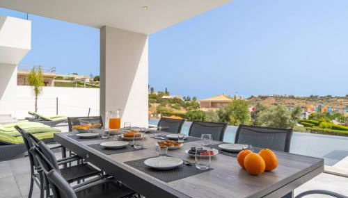 Villa das Amendoeiras by HelloVacations - Foto 5