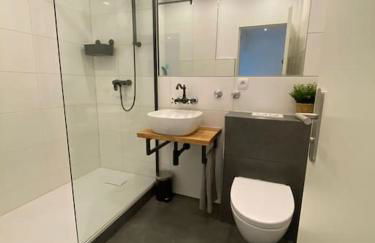 GrüneOase Balkon smartTV WiFi WaMa - Foto 9