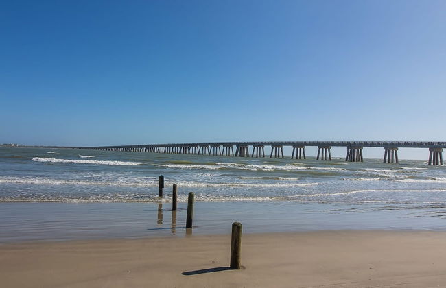 Gulf Adventures and Beachfront Relaxation Awaits - Foto 52