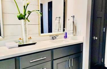 The McKinney Luxury Escape Close to Everything! - Foto 28