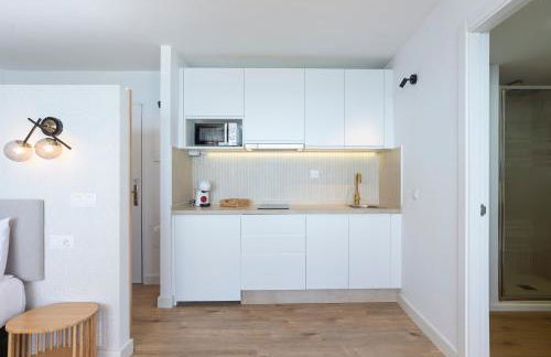 Mimosas & Sea Views by ELE Apartments - Photo 15