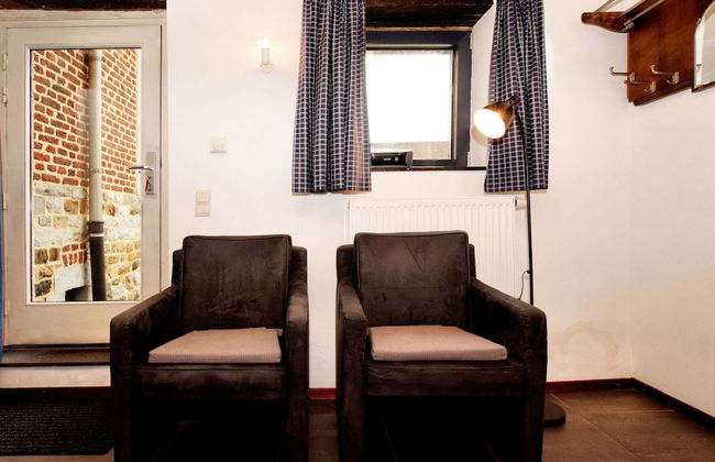 Lovely Holiday Home in Richelle With Barbecue - Photo 8