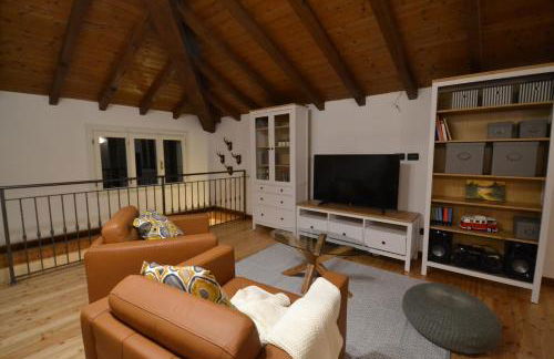 Villa Rina Deluxe and Cottage - Photo 10