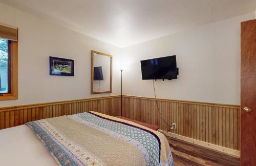 Good Time Inn - Photo 15