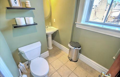 Cozy townhouse, 1-mi from the heart of Soulard! - Foto 4