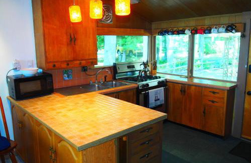 Cavalier Cottage - Private Lakefront w Kayaks! - Foto 22