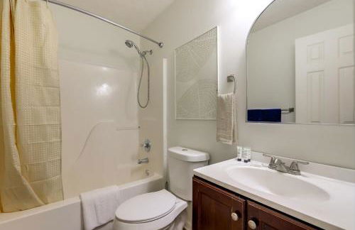 2 Mi to Town Bright Home with Deck in McDonough! - Foto 20