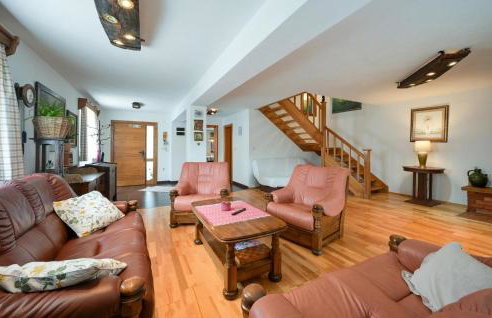 3 Bedroom Beautiful Home In Novi Marof - Foto 19