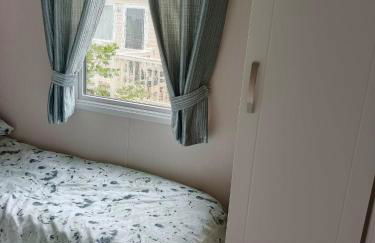 JEMs Hot-Tub Getaways 6 berth at Tattershall Lakes - Foto 33