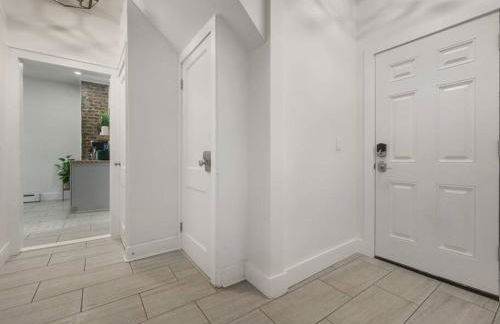 MidCentury Mod Suite, Hudson River/Mt Beacon Views - Foto 9