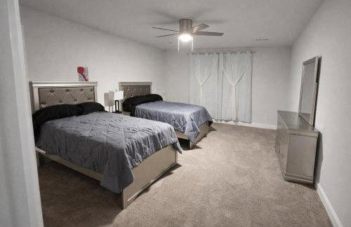 Clayton 6-Beds Family Home Near Raleigh Sleeps 12 - Foto 10