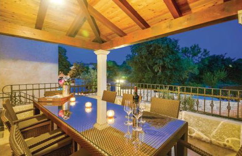 4 Bedroom Beautiful Home In Turcic - Foto 7