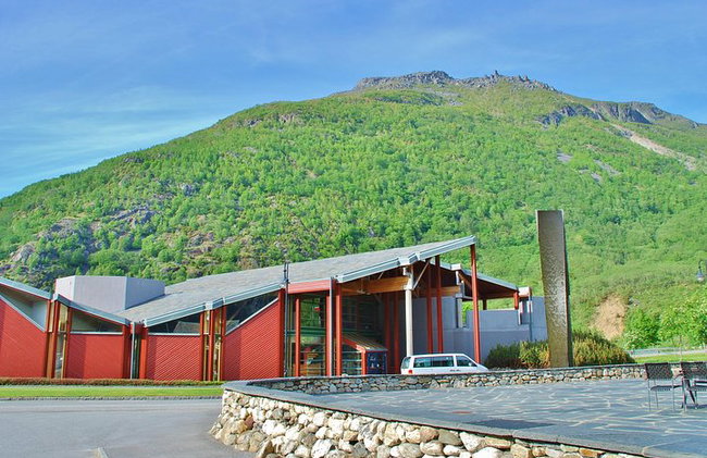 AMAZING HARDANGER FJORD: Private guided round trip from Bergen, 10 hours - Photo 34