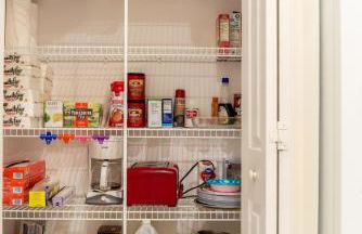 SERENE & ATTRACTIVE 3BR HEATED POOL/SPA HOME - Photo 16