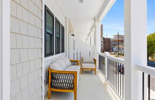 Spacious Newly Built Townhouse 2 blocks to Beach - Foto 4