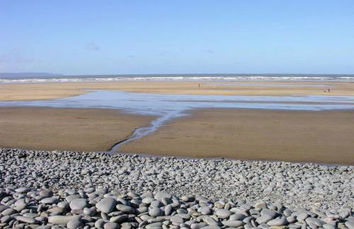 Sea views and stunning sunsets! Fantastic location - Foto 11