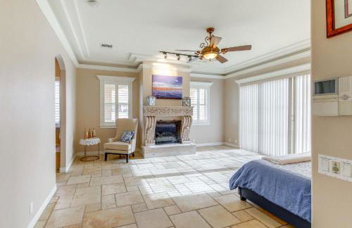 Spacious Luxe Home with Lake Access in Fort Mohave! - Foto 12